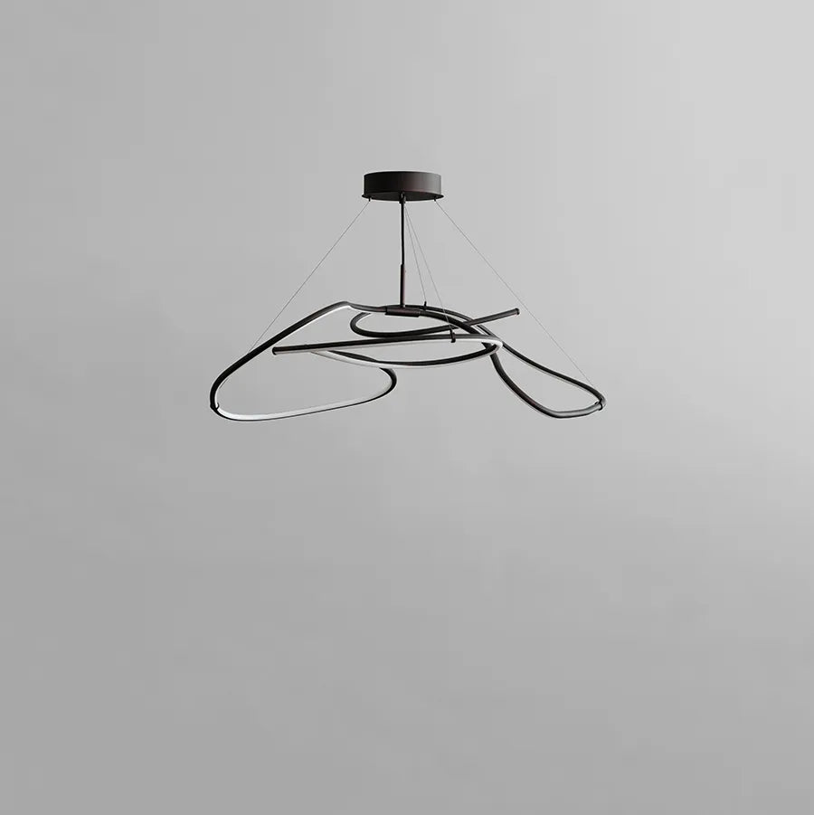 Ghost Chandelier, Mini, Burned Black fra 101 Copenhagen
