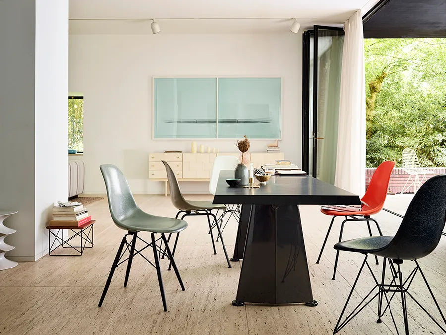 Eames Fiberglass Chair DSX, sortlakeret fra Vitra - 3 - Jacobsen Plus