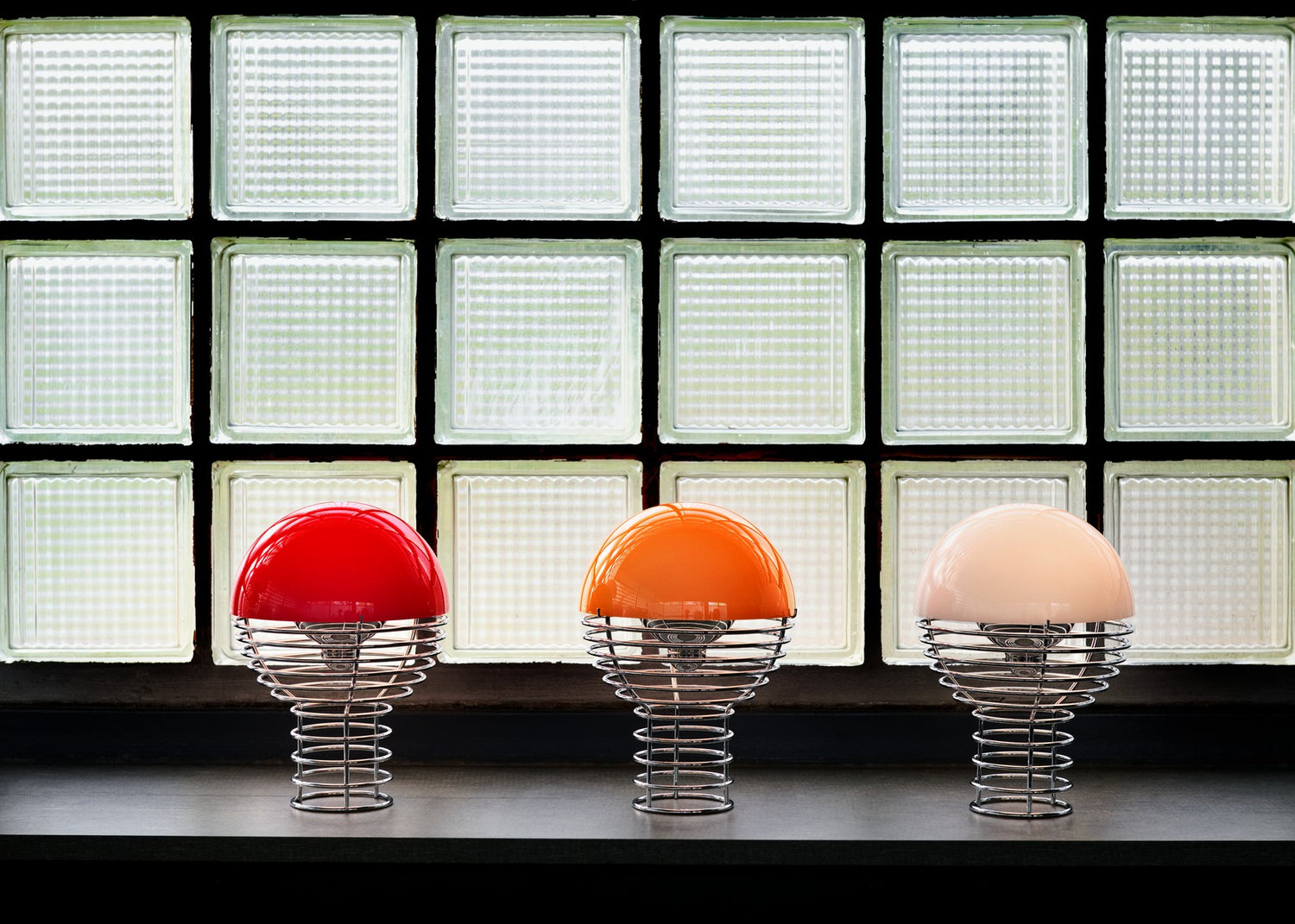 Wire portable bordlampe, Ø18 af Verner Panton