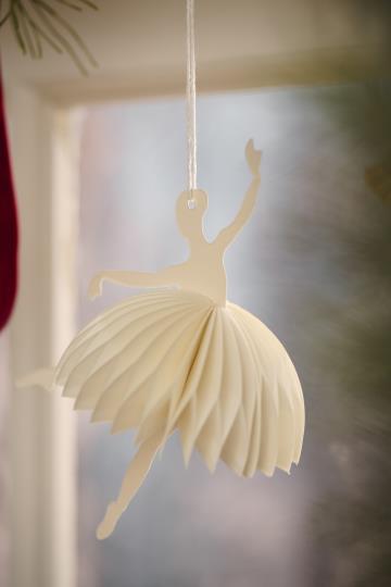 Papirklip ballerina i danseposition fra Ib Laursen - Brun - Jacobsen Plus