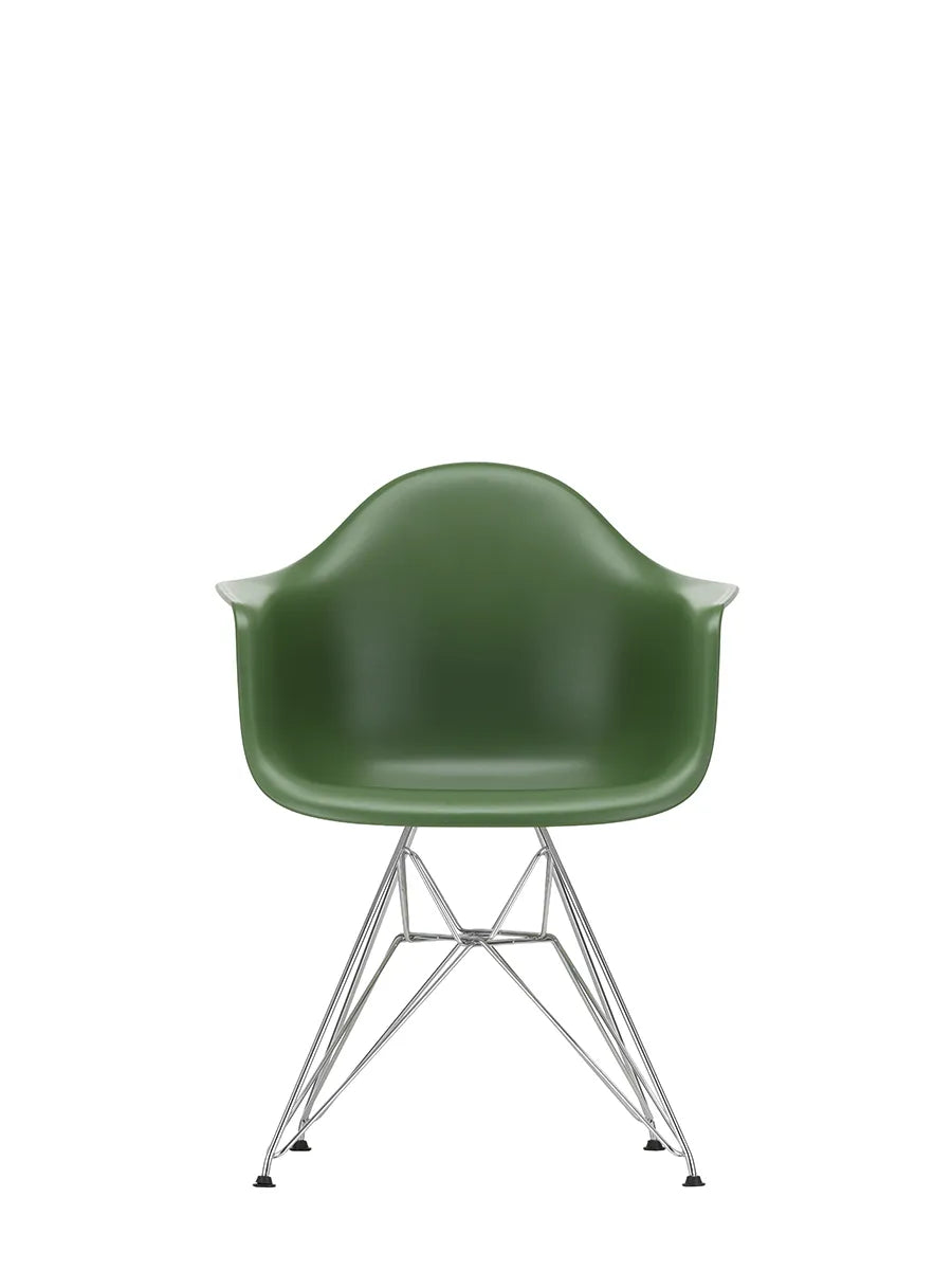 Eames Plastic Armchair DAR, forkromet fra Vitra