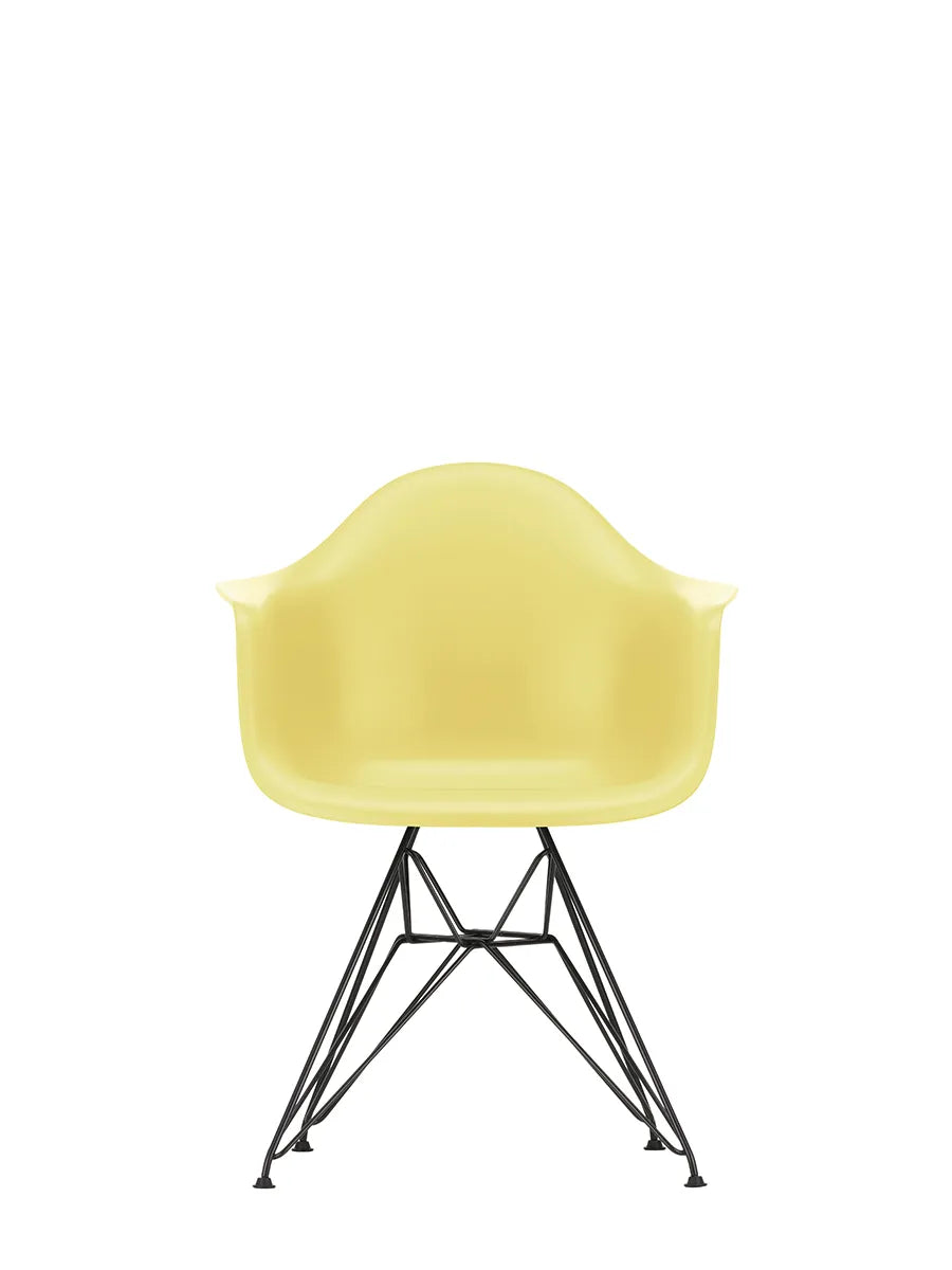 Eames Plastic Armchair DAR, sort pulverlakering fra Vitra