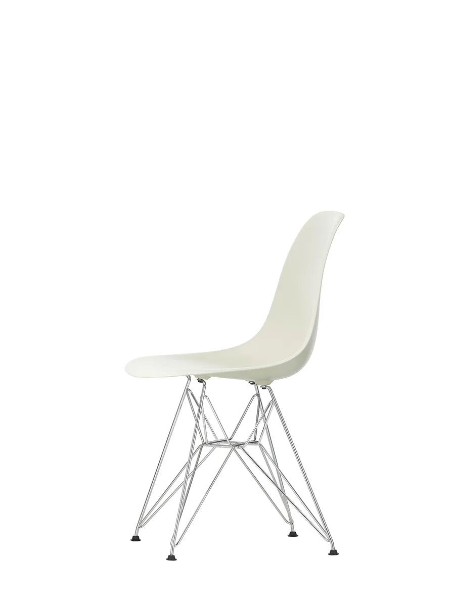 Eames Plastic Side Chair DSR, forkromet fra Vitra
