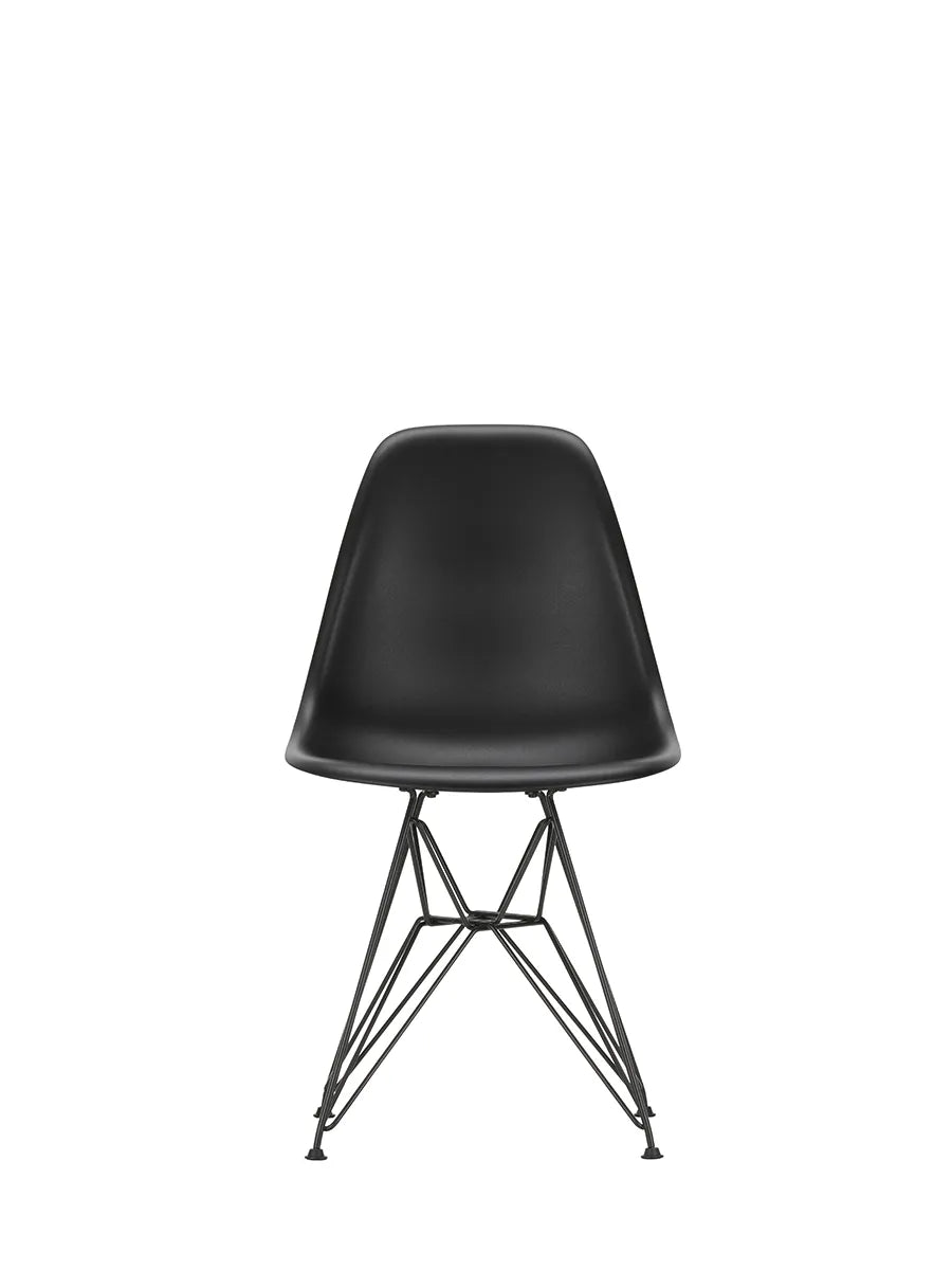 Eames Plastic Side Chair DSR, sort pulverlakeret fra Vitra