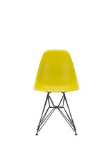 Eames Plastic Side Chair DSR, sort pulverlakeret fra Vitra - Mustard - Jacobsen Plus