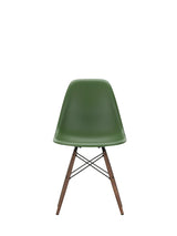 Eames Plastic Side Chair DSW, mørkbejdset ahorntræ fra Vitra - Forest - Jacobsen Plus