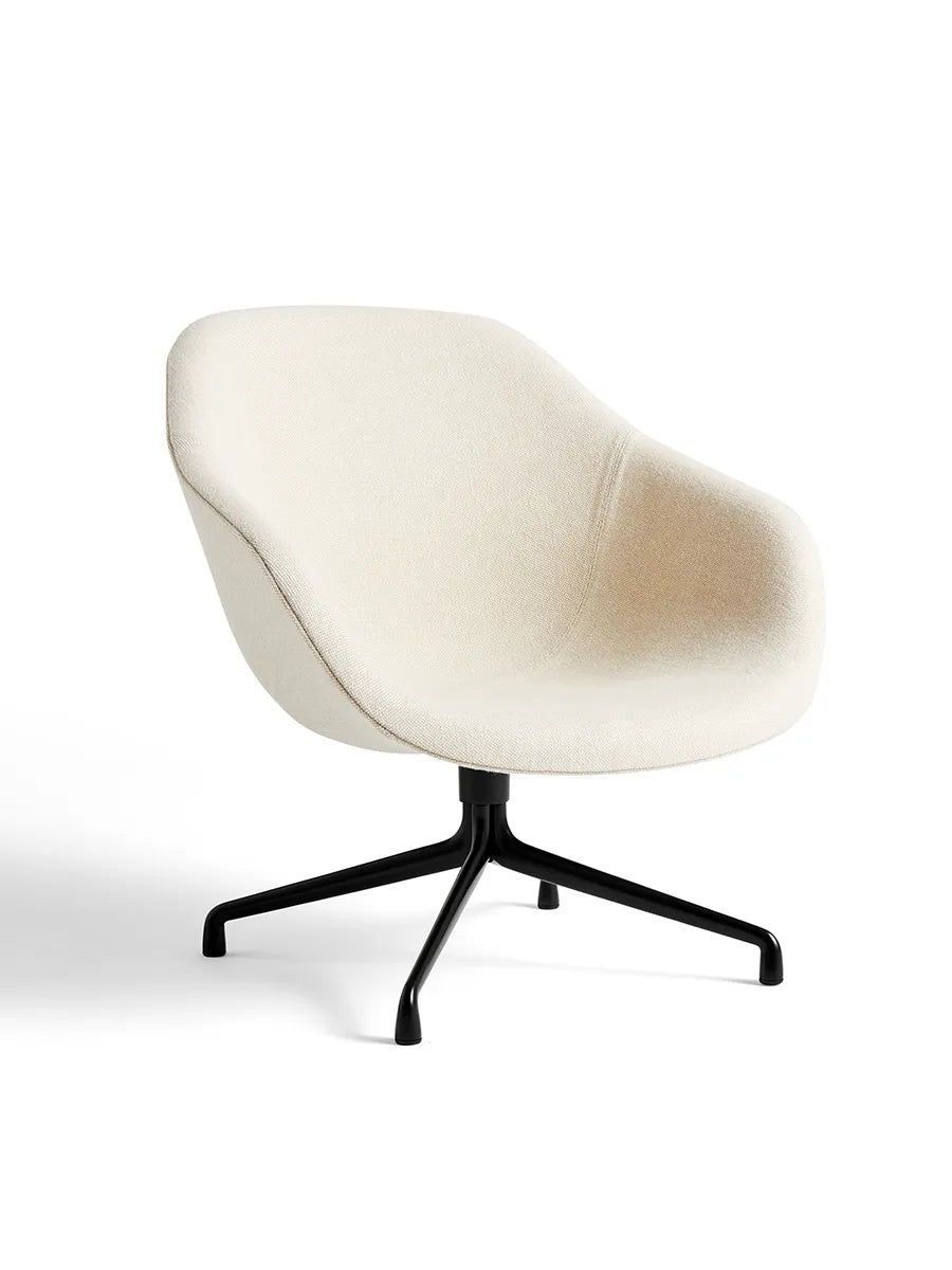 About a Lounge Chair low AAL81 fra Hay