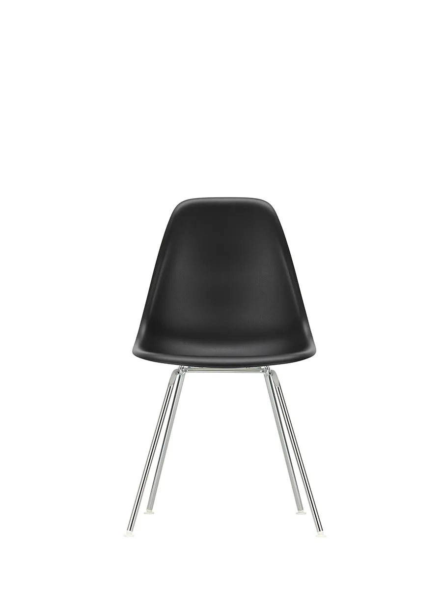 Eames Plastic Side Chair DSX, forkromet fra Vitra - Deep black - Jacobsen Plus