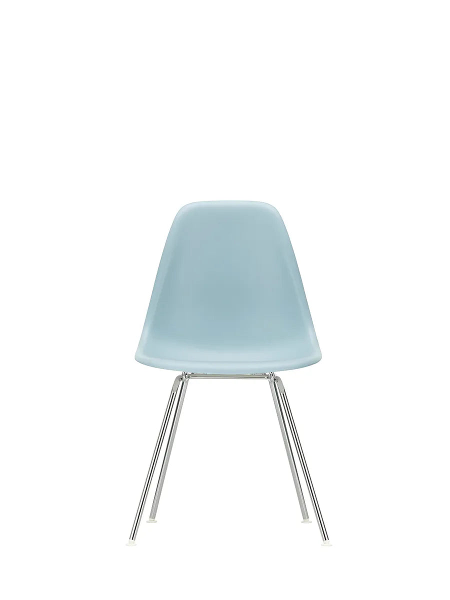 Eames Plastic Side Chair DSX, forkromet fra Vitra - Ice grey - Jacobsen Plus