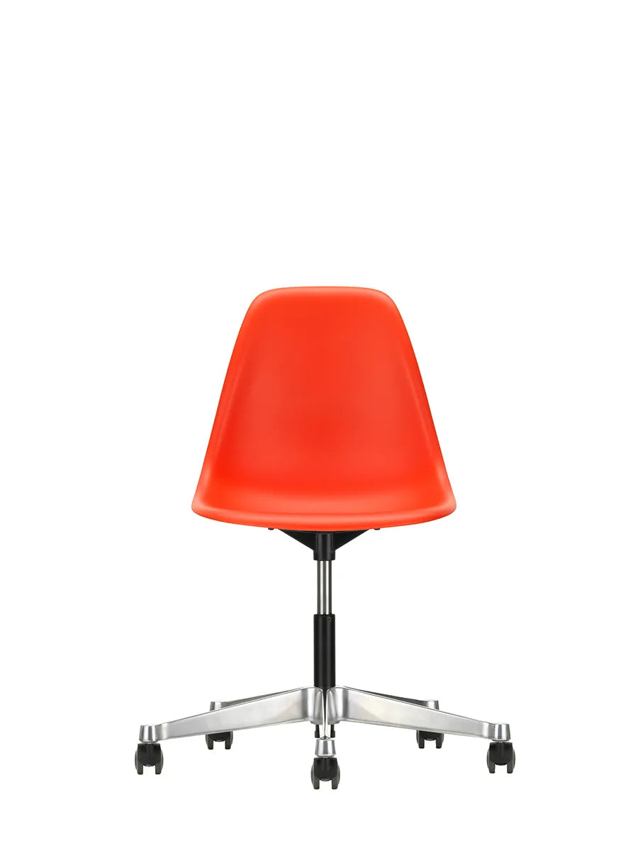 Eames Plastic Side Chair PSCC fra Vitra - Poppy red - Jacobsen Plus