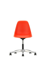 Eames Plastic Side Chair PSCC fra Vitra - Poppy red - Jacobsen Plus