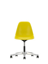 Eames Plastic Side Chair PSCC fra Vitra - Mustard - Jacobsen Plus