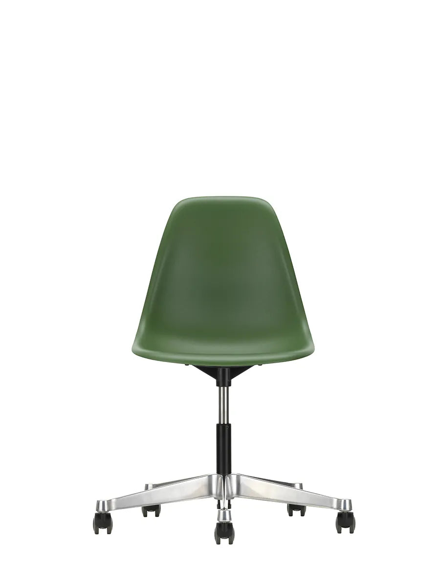 Eames Plastic Side Chair PSCC fra Vitra
