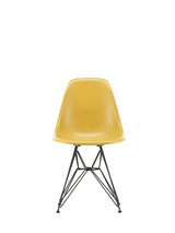 Eames Fiberglass Chair DSR, sortlakeret fra Vitra - Eames Ochre Light - Jacobsen Plus