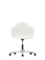 Eames Plastic Armchair PACC fra Vitra - White - Jacobsen Plus