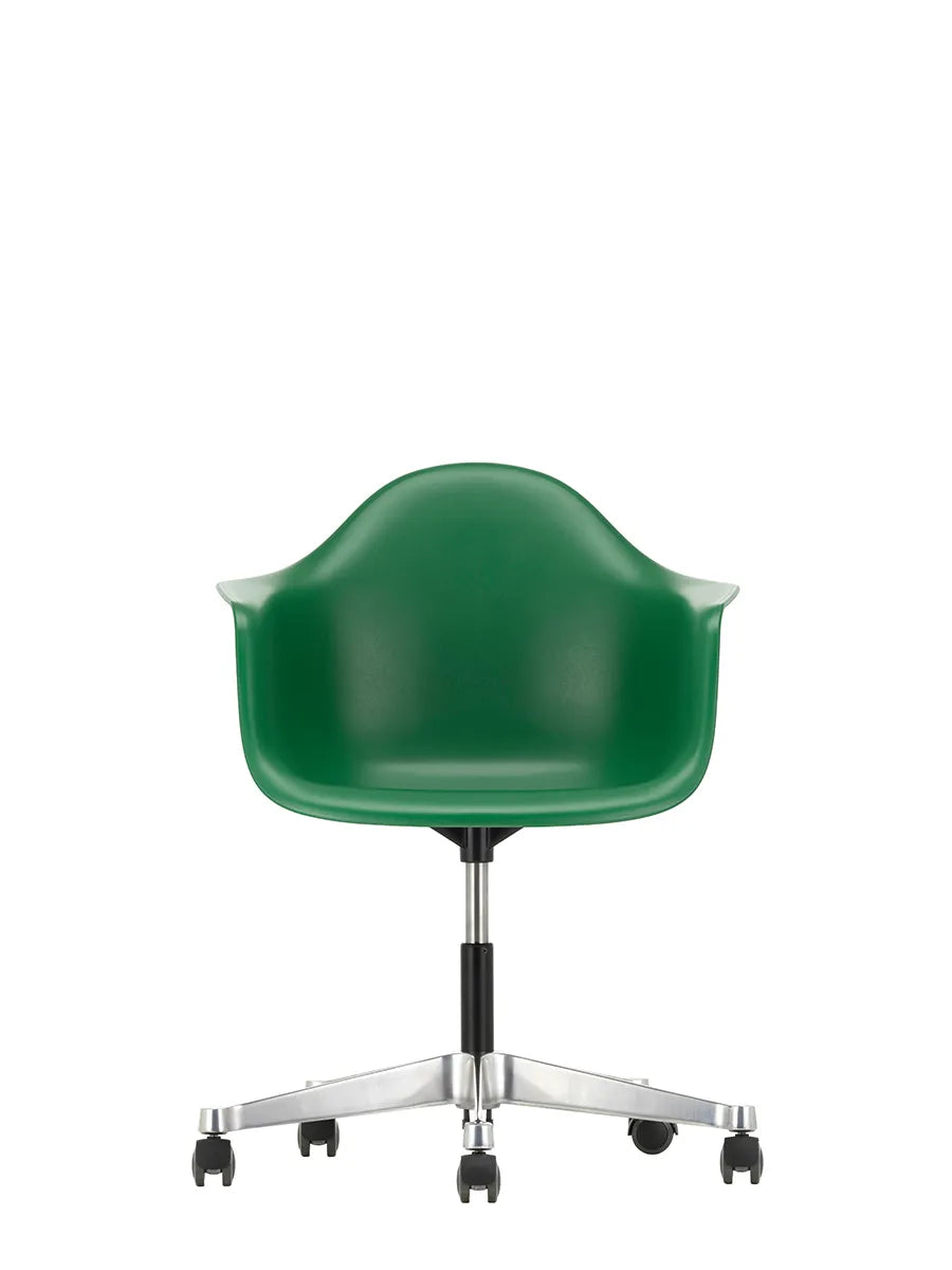 Eames Plastic Armchair PACC fra Vitra