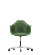 Eames Plastic Armchair PACC fra Vitra - Forest - Jacobsen Plus
