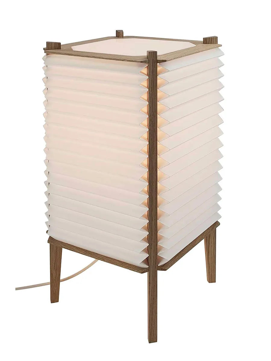 Bee Hive Bordlampe, medium fra Le Klint