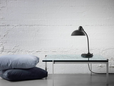 Kaiser Idell Bordlampe, kipbar fra Fritz Hansen - Matsort - Jacobsen Plus