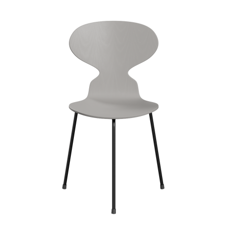 3100 Myren med 3 ben, sort stel af Arne Jacobsen - Farvet finér - Ask - Nine Grey (155) - Jacobsen Plus