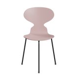 3100 Myren med 3 ben, sort stel af Arne Jacobsen - Lakeret finér - Pale Rose (610) - Jacobsen Plus