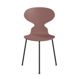 3100 Myren med 3 ben, sort stel af Arne Jacobsen - Lakeret finér - Wild Rose (630) - Jacobsen Plus