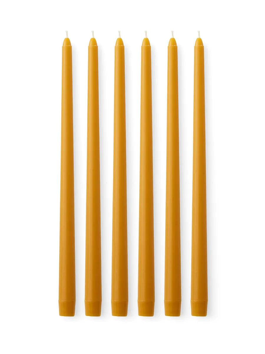 Spire Smooth Tapered Lys, sæt á 6 stk. fra Audo Copenhagen - Ochre - Jacobsen Plus