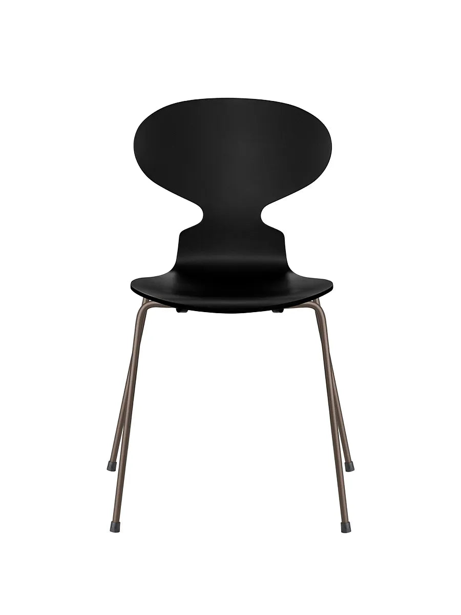 3101 Myren Stol lakeret af Arne Jacobsen - Sort / Brown Bronze - Jacobsen Plus