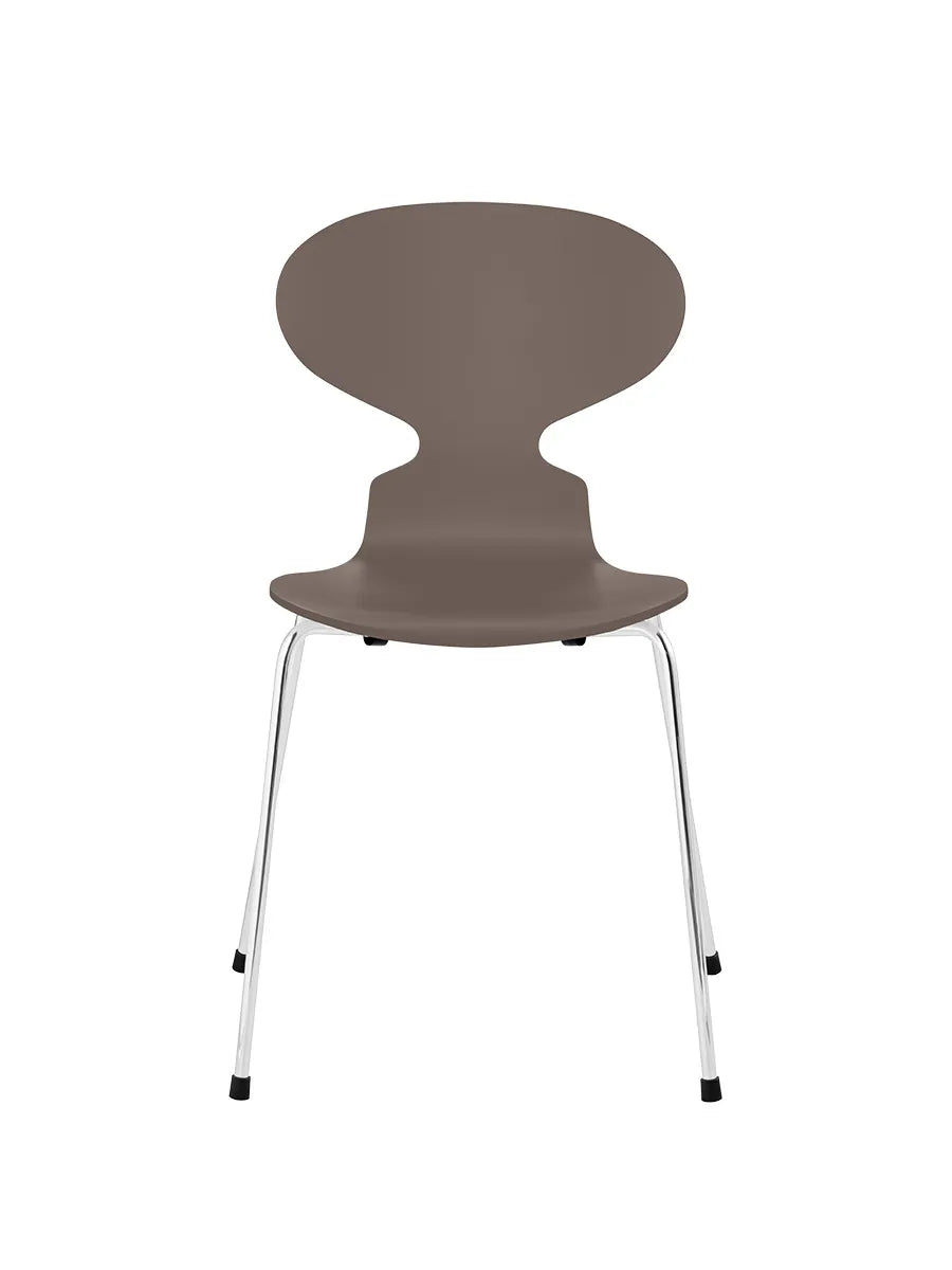 3101 Myren Stol lakeret af Arne Jacobsen - Deep Clay / Krom - Jacobsen Plus