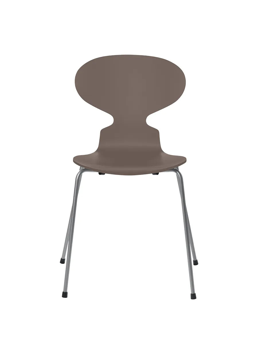 3101 Myren Stol lakeret af Arne Jacobsen - Deep Clay / Silver Grey - Jacobsen Plus