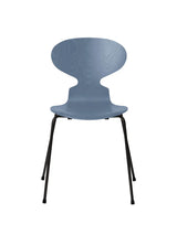 3101 Myren Stol i farvet ask af Arne Jacobsen - Dusk Blue / Sort - Jacobsen Plus