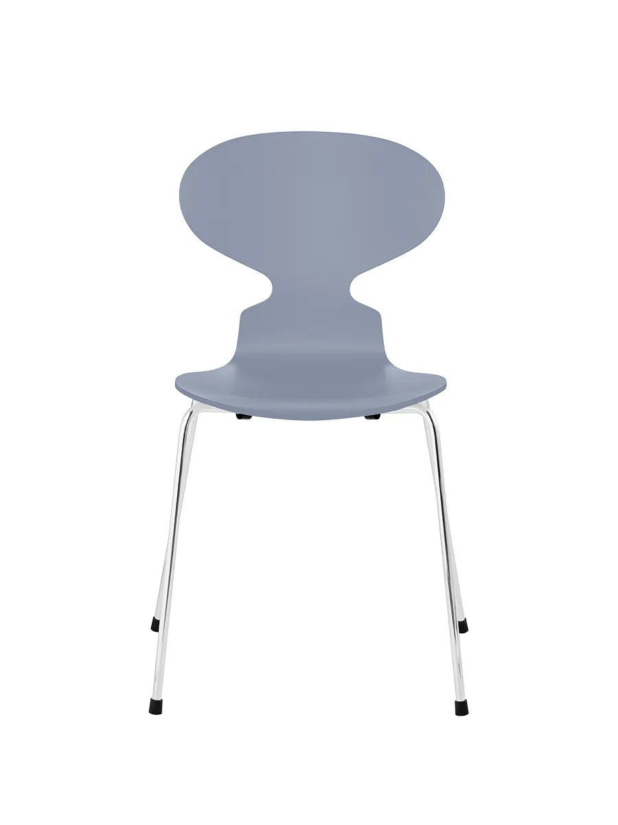 3101 Myren Stol lakeret af Arne Jacobsen - Lavender Blue / Krom - Jacobsen Plus
