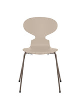 3101 Myren Stol lakeret af Arne Jacobsen - Light Beige / Brown Bronze - Jacobsen Plus