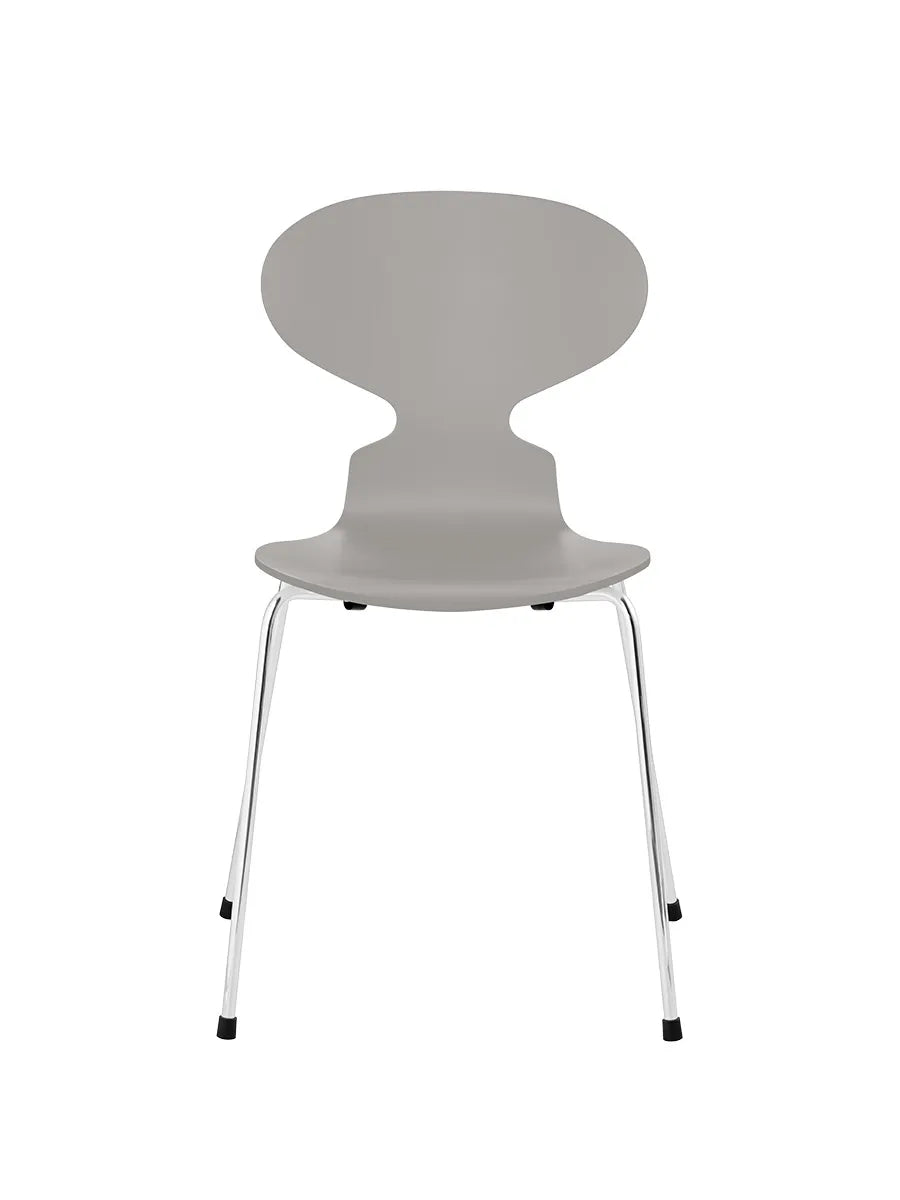 3101 Myren Stol lakeret af Arne Jacobsen - Nine Grey / Krom - Jacobsen Plus
