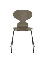 3101 Myren Stol lakeret af Arne Jacobsen - Olive Green / Warm Graphite - Jacobsen Plus