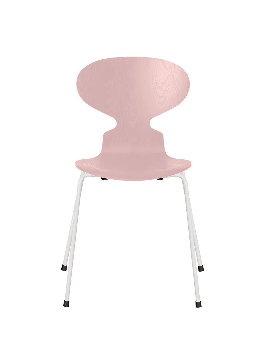3101 Myren Stol i farvet ask af Arne Jacobsen - Pale Rose / Hvid - Jacobsen Plus