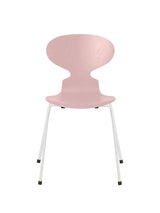 3101 Myren Stol i farvet ask af Arne Jacobsen - Pale Rose / Hvid - Jacobsen Plus