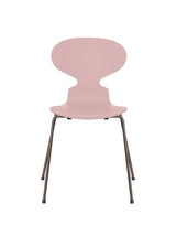 3101 Myren Stol lakeret af Arne Jacobsen - Pale Rose / Brown Bronze - Jacobsen Plus