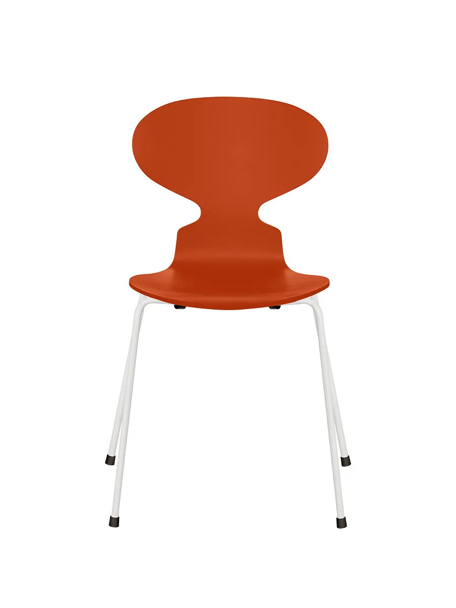 3101 Myren Stol lakeret af Arne Jacobsen - Paradise Orange / Hvid - Jacobsen Plus