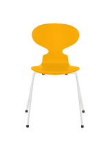 3101 Myren Stol lakeret af Arne Jacobsen - True Yellow / Hvid - Jacobsen Plus