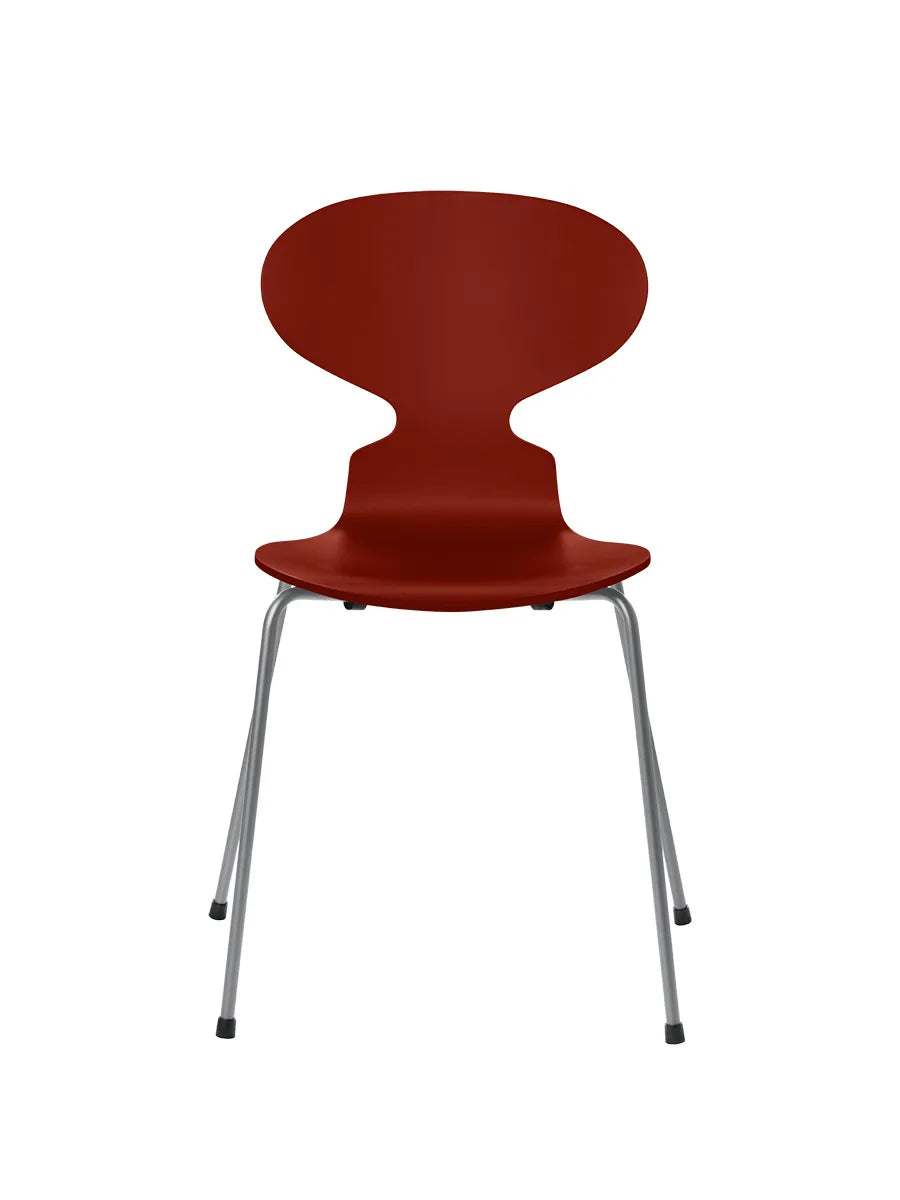 3101 Myren Stol lakeret af Arne Jacobsen - Venetian Red / Silver Grey - Jacobsen Plus