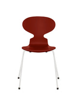 3101 Myren Stol lakeret af Arne Jacobsen - Venetian Red / Hvid - Jacobsen Plus