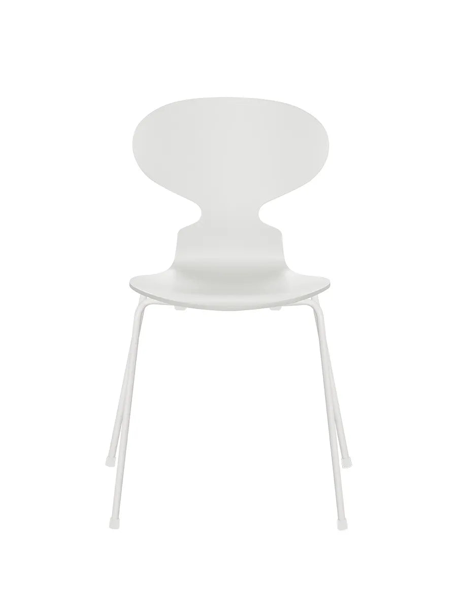 3101 Myren Stol lakeret af Arne Jacobsen - Hvid / Hvid - Jacobsen Plus