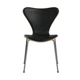 Fritz Hansen - 3107 stol, naturfiner og forsidepolstret i Grace læder - Bøg - Sort læder - Silver Grey stel - Jacobsen Plus