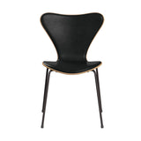 Fritz Hansen - 3107 stol, naturfiner og forsidepolstret i Grace læder - Bøg - Sort læder - Warm Graphite stel - Jacobsen Plus
