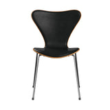 Fritz Hansen - 3107 stol, naturfiner og forsidepolstret i Grace læder - Kirsebær - Sort læder - Krom stel - Jacobsen Plus