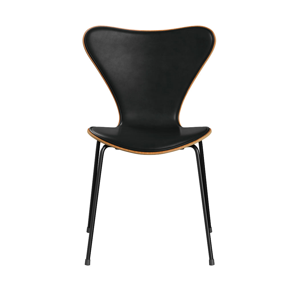 Fritz Hansen - 3107 stol, naturfiner og forsidepolstret i Grace læder - Kirsebær - Sort læder - Sort stel - Jacobsen Plus