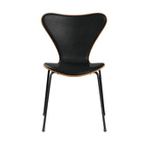 Fritz Hansen - 3107 stol, naturfiner og forsidepolstret i Grace læder - Kirsebær - Sort læder - Sort stel - Jacobsen Plus