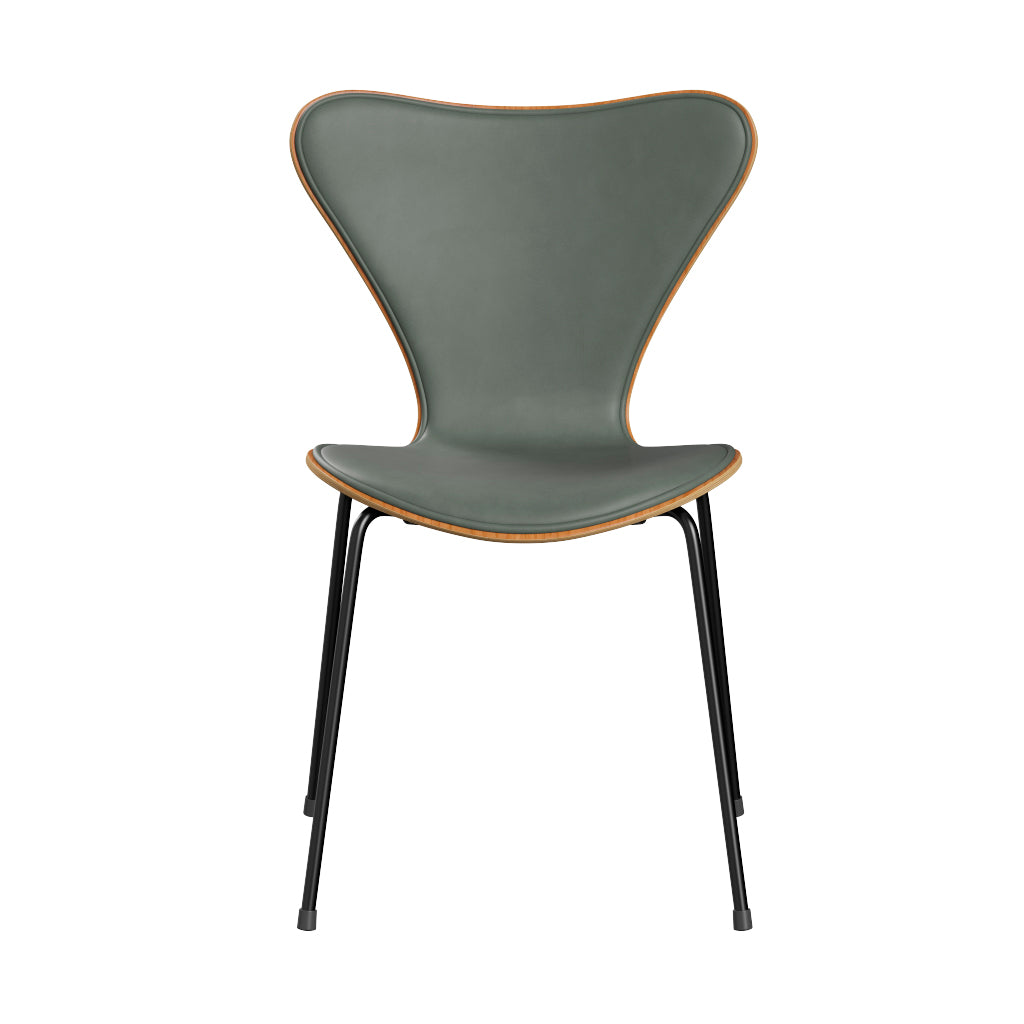 Fritz Hansen - 3107 stol, naturfiner og forsidepolstret i Grace læder - Kirsebær - Concrete Grey læder - Sort stel - Jacobsen Plus