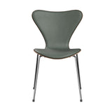 Fritz Hansen - 3107 stol, naturfiner og forsidepolstret i Grace læder - Mørkbejdset eg - Concrete Grey læder - Krom stel - Jacobsen Plus